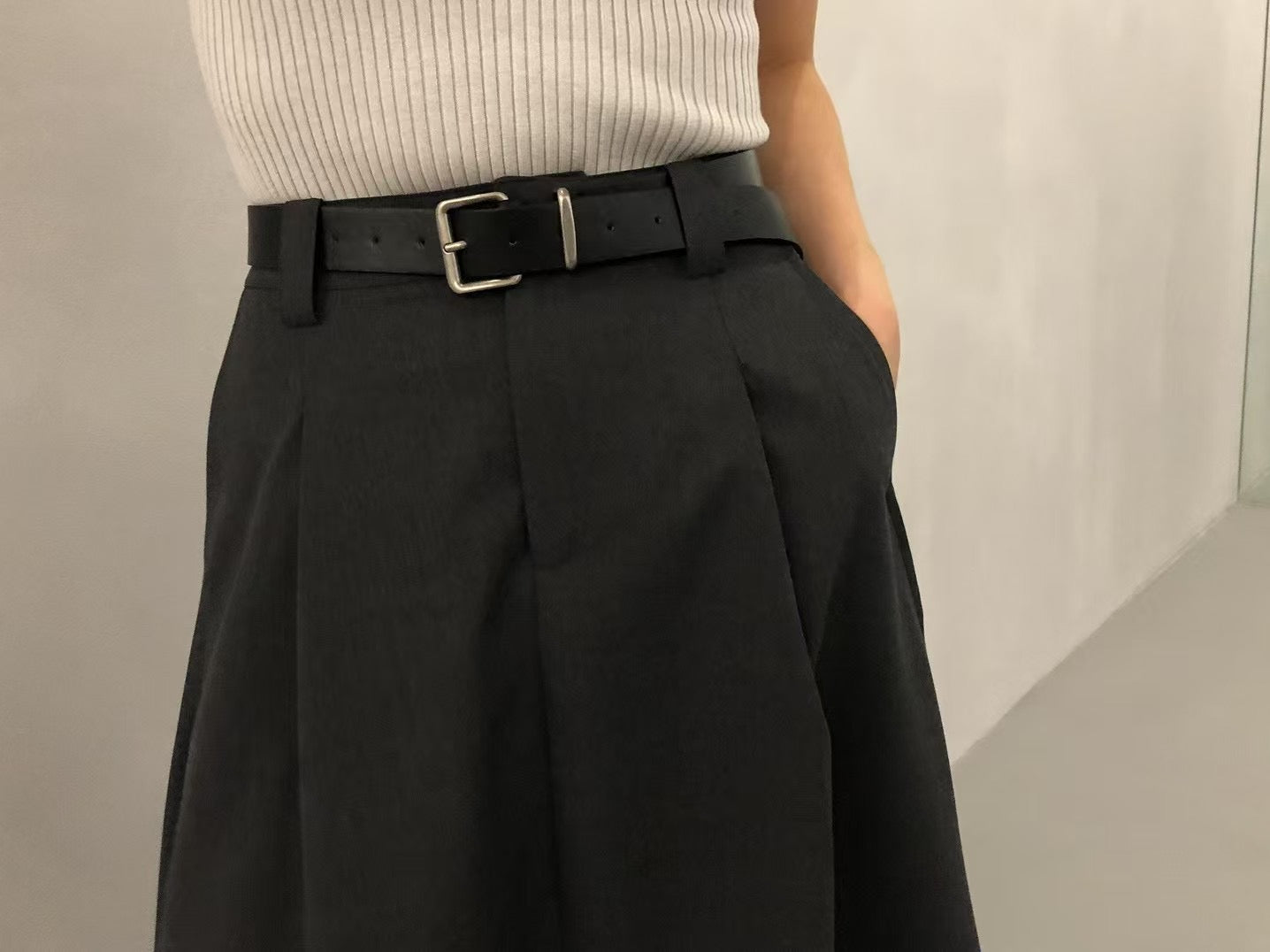 A-LINE ROUND SKIRT WITH BELT