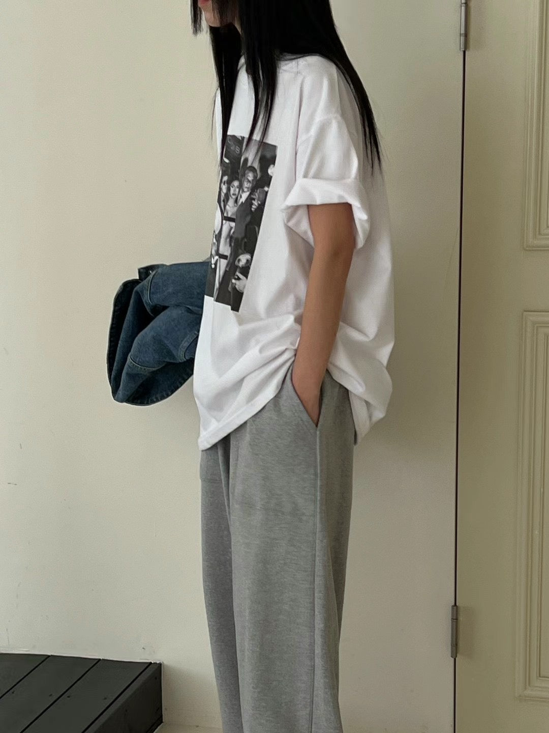 GIRL B TEE