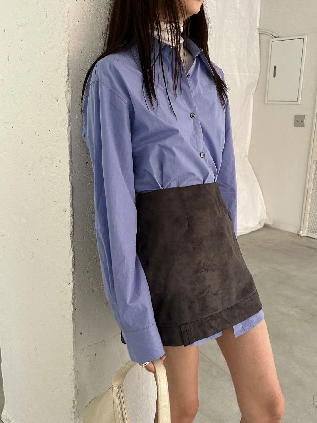 BASIC SHIRT - 2 COLOURS