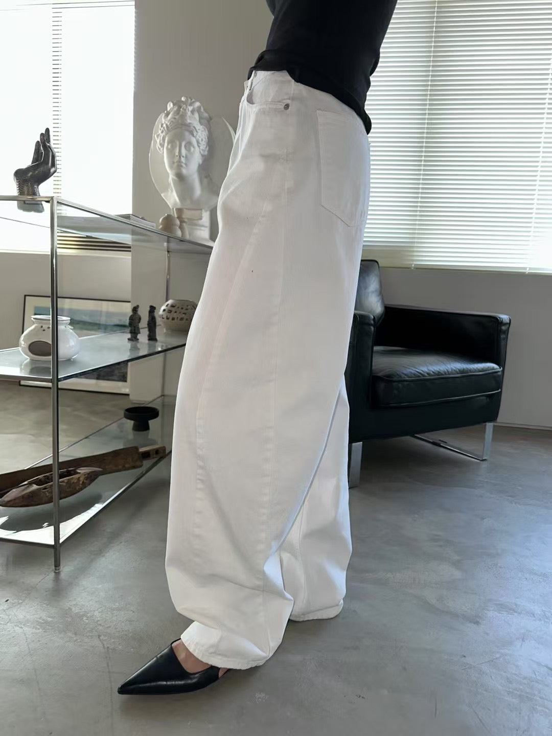 DOUBLE SIDE SEAM JEANS