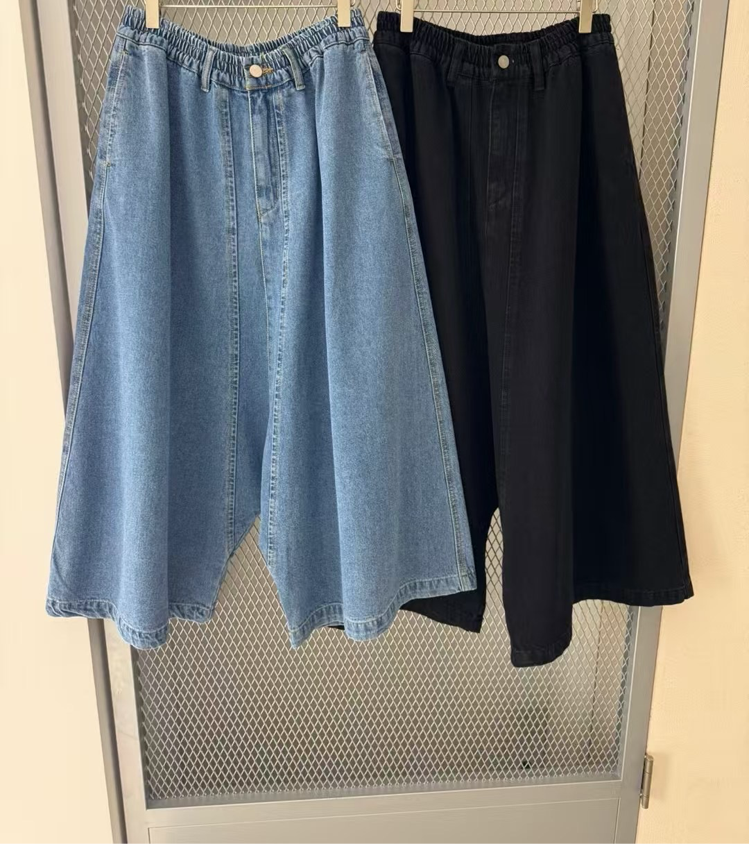 OVERSIZE SHORTS