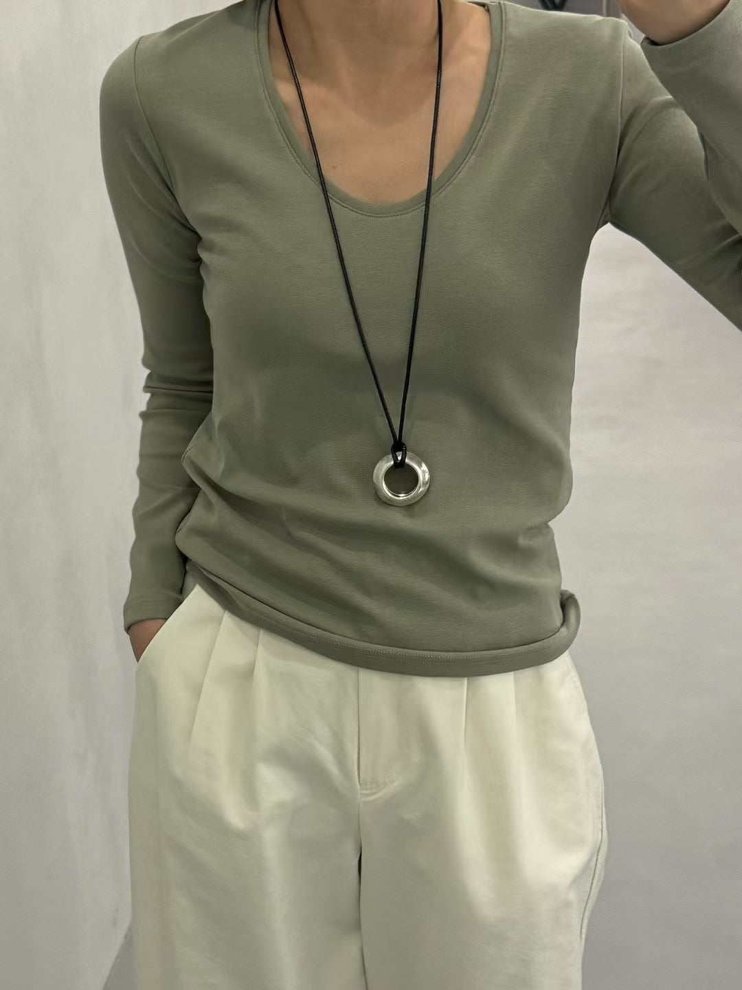U NECK COTTON TOP