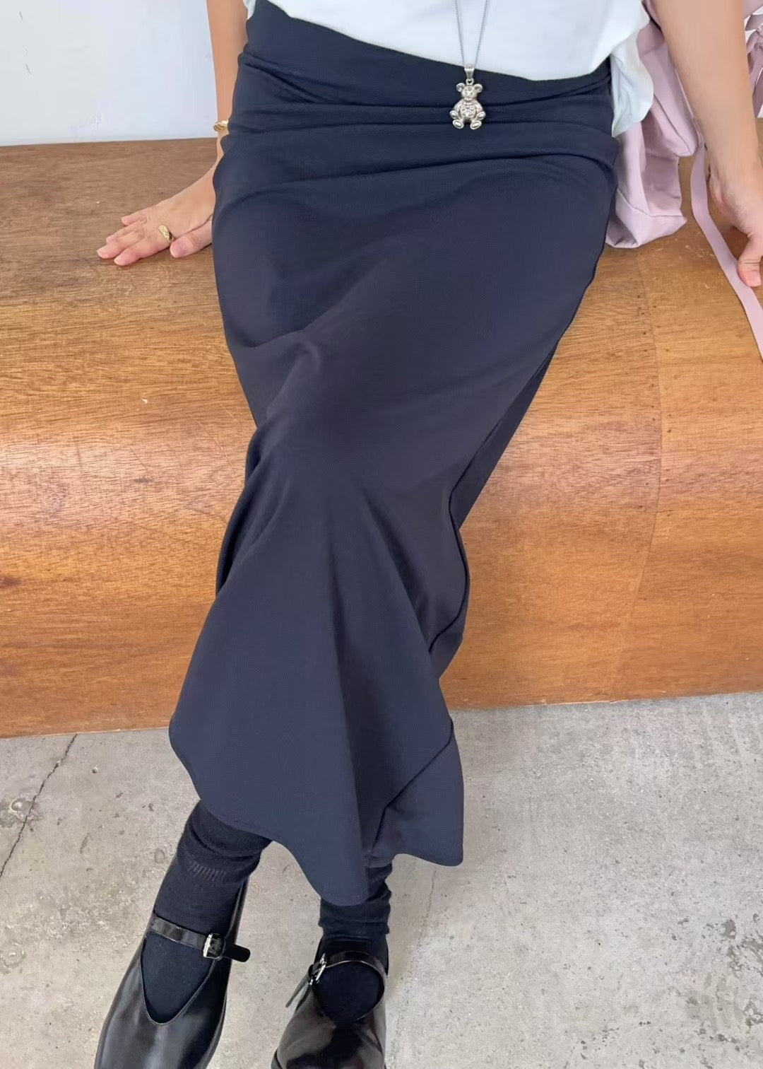 MUST HAVE SLIM SKIRT