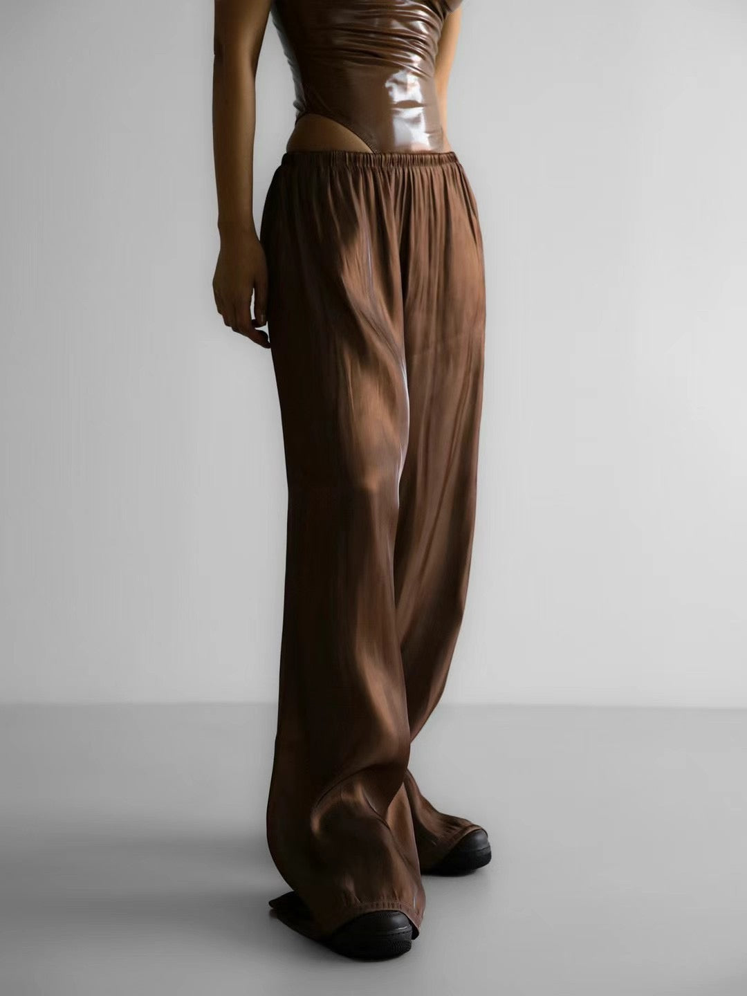 ELASTIC WAIST SATIN PANTS