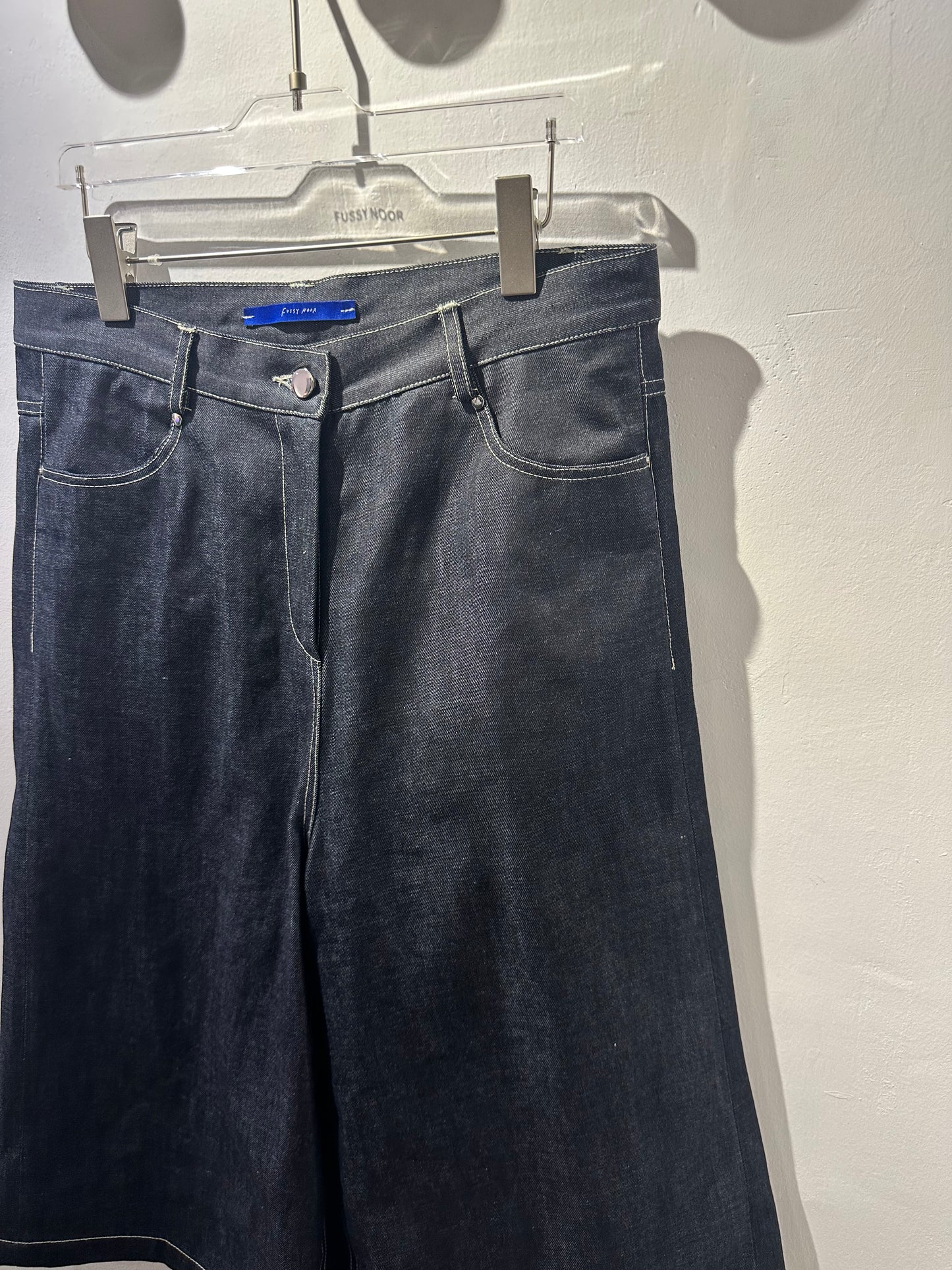 • FUSSY MADE • RAW DENIM KNEE LENGTH SHORTS (JAPAN FABRIC)