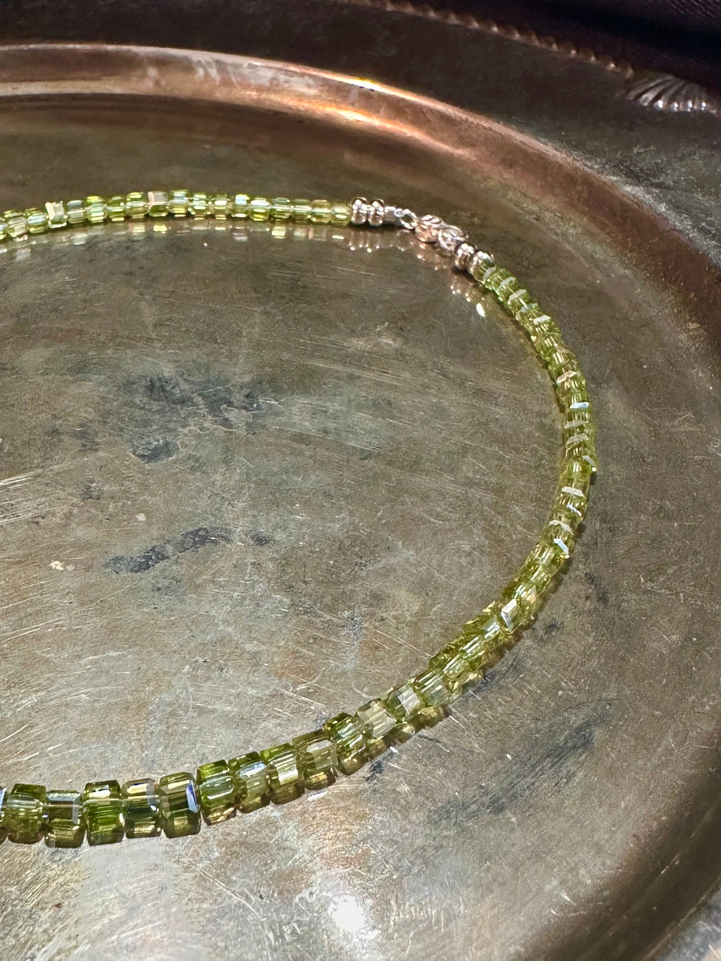 JAPAN CUBIC GLAZE BEADS NECKLACE ( SMALL )