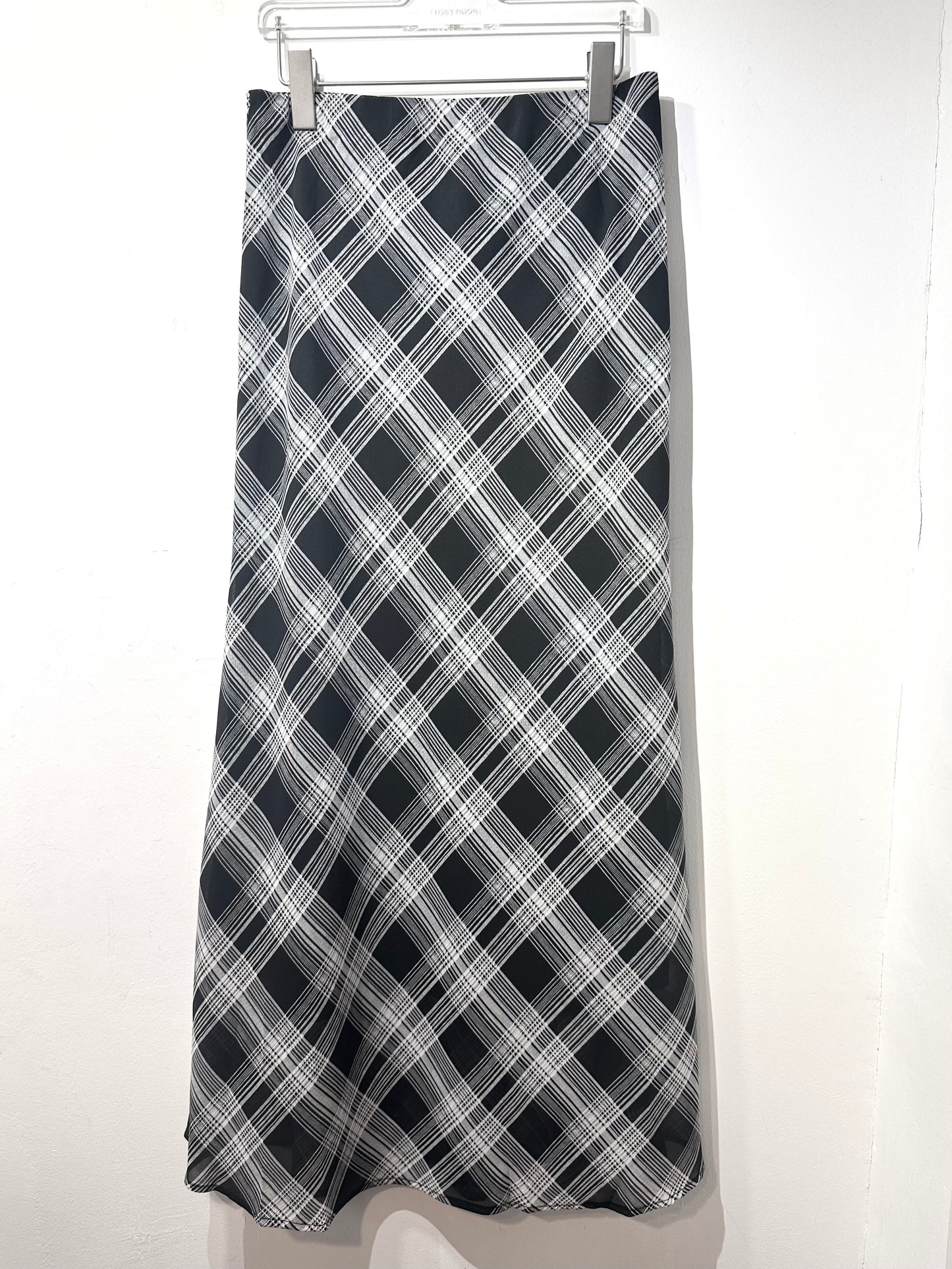CLASSIC PLAID CHECK SKIRT