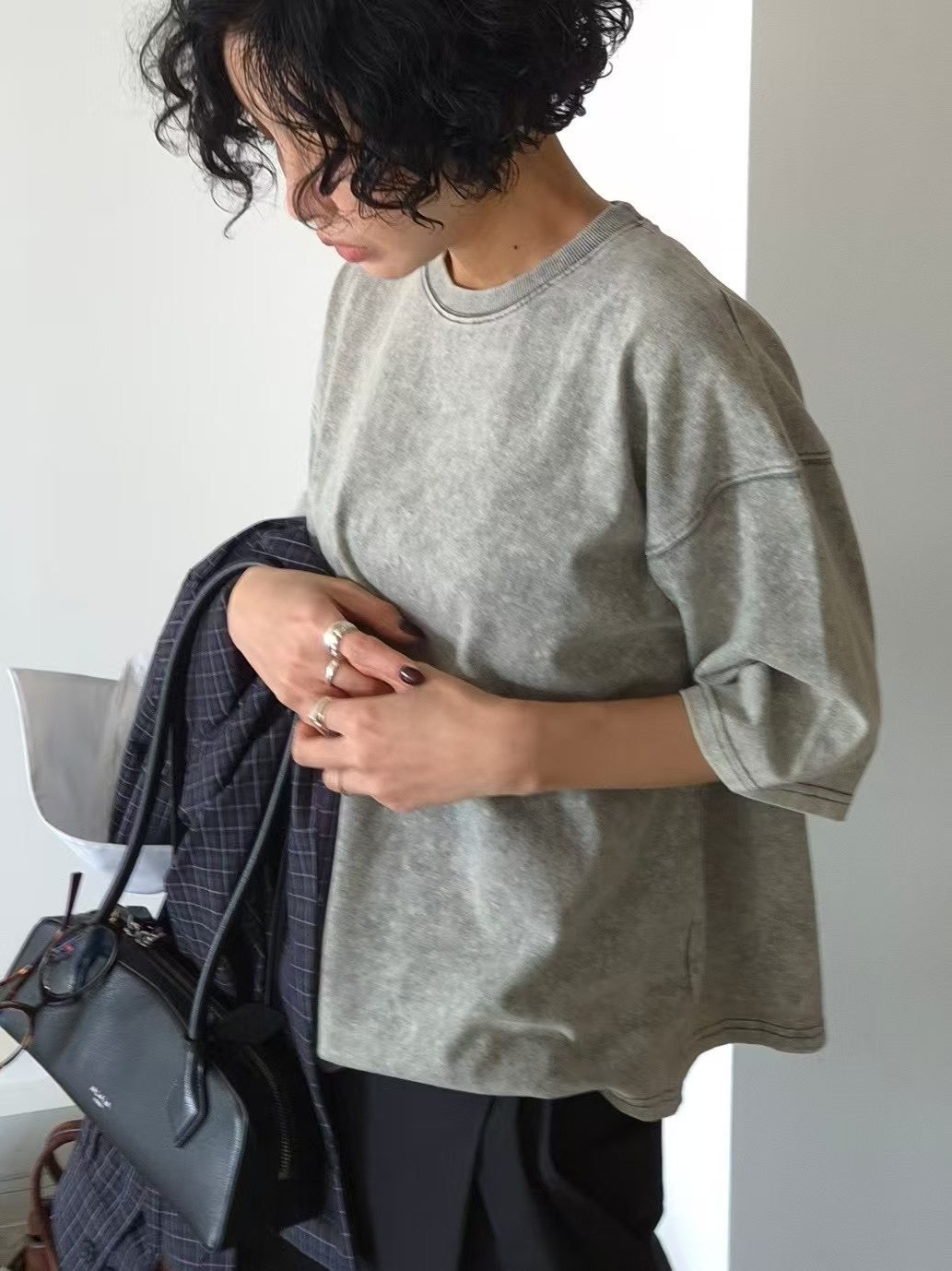 BLEACH GREY TEE