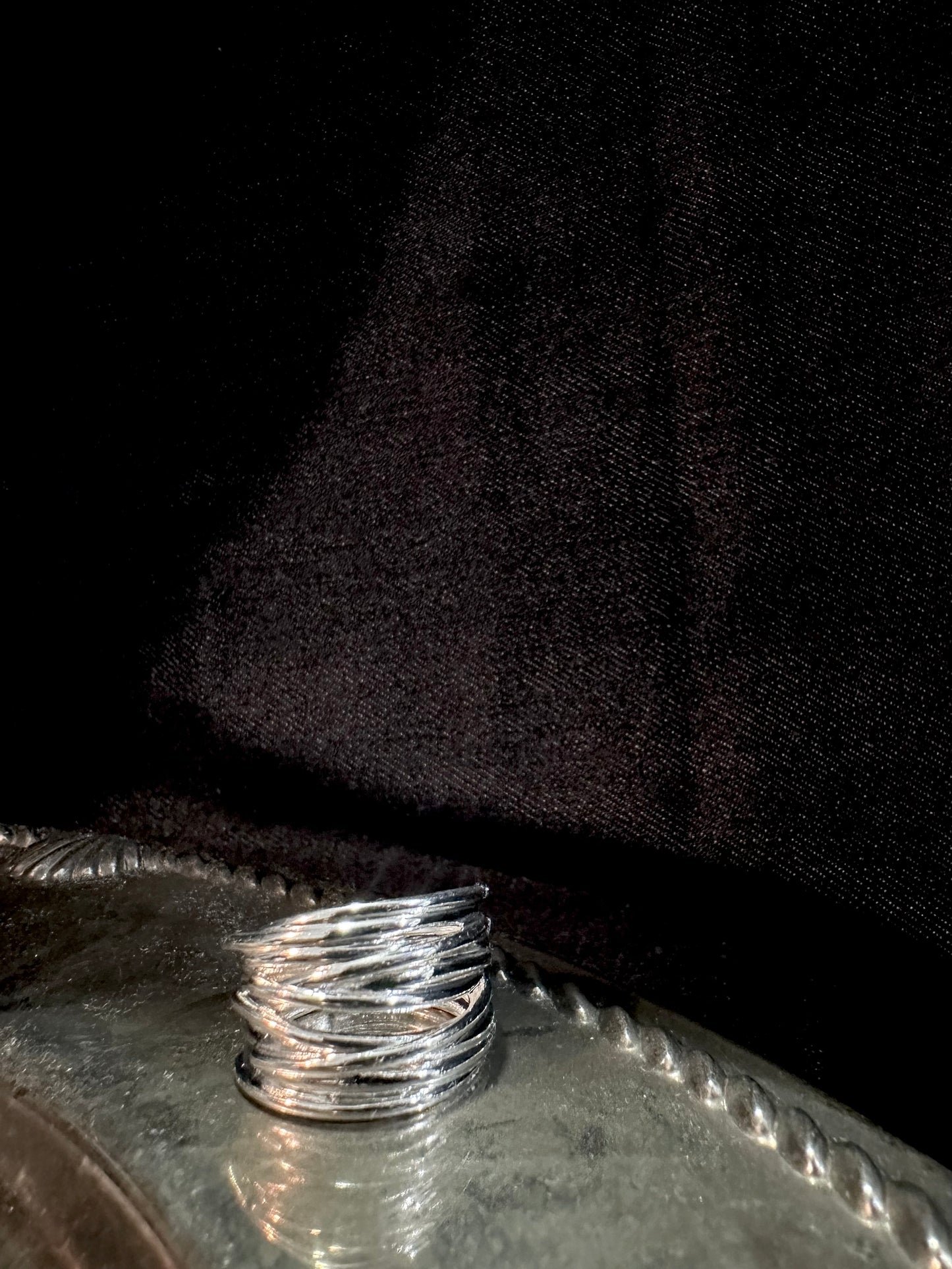 925 IRREGULAR LOOPS RING