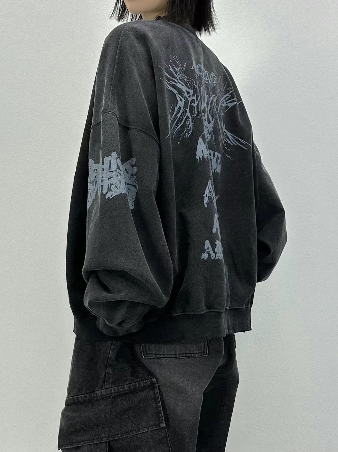 GRAFFITI FLEECE SWEATER