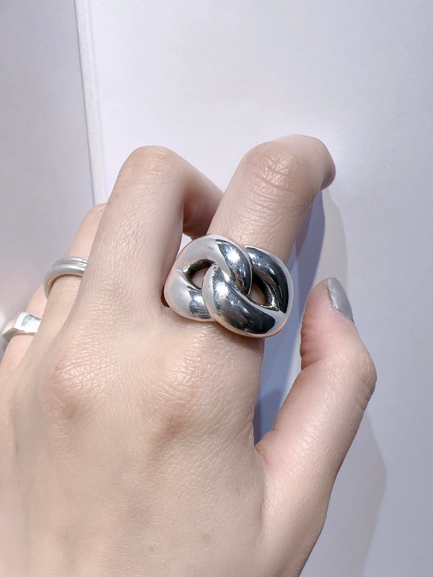 925 CROSS KNOT RING