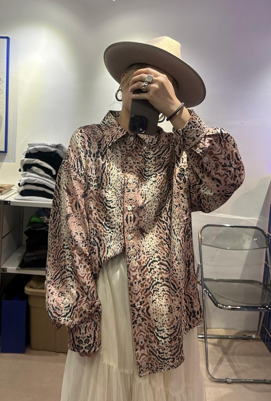 • FUSSY MADE • DEER PRINTED SHIRT