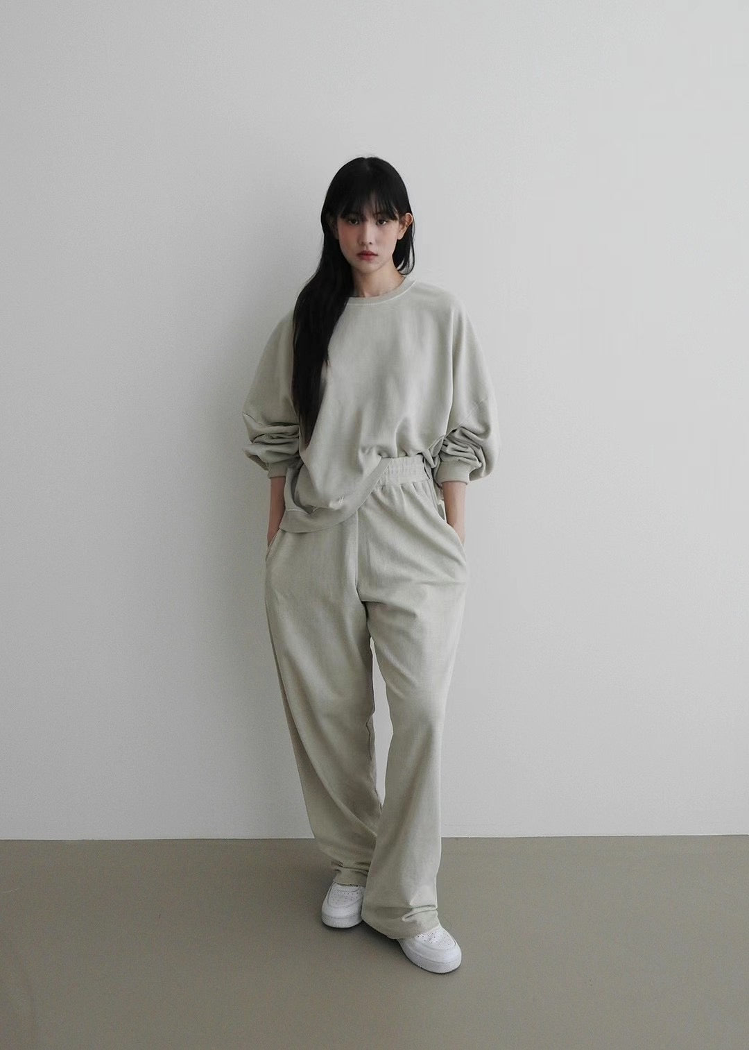 10 COLOURS NORMAL LENGTH SWEATER