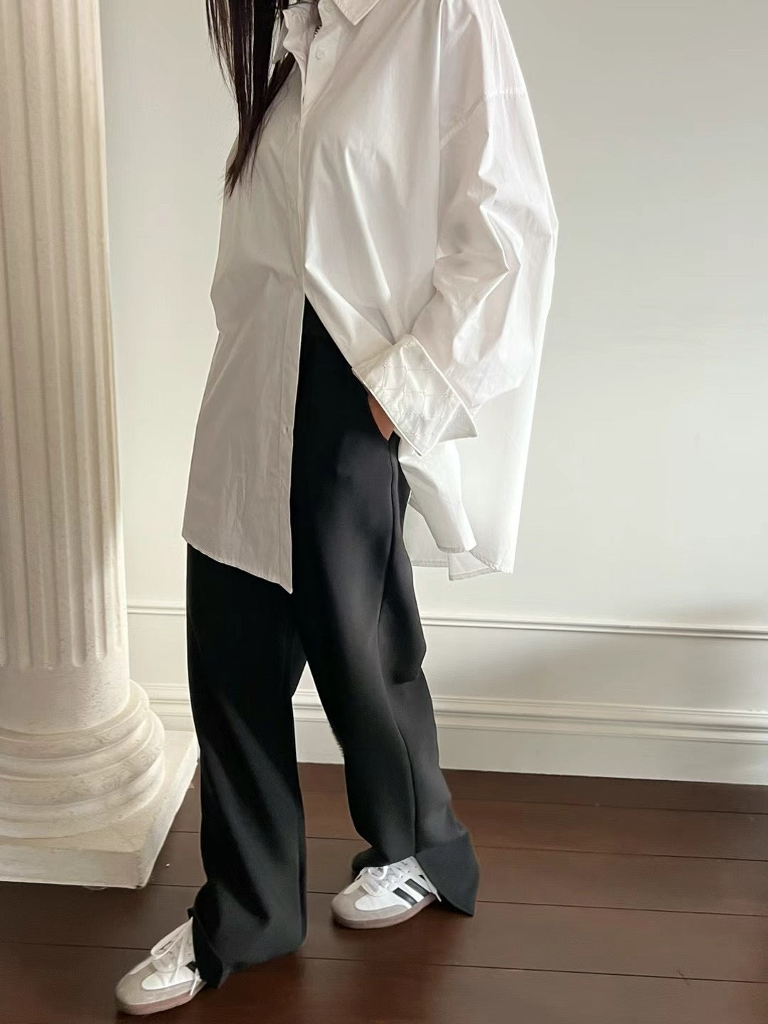 ELASTIC WAIST FRONT SPLIT PANTS