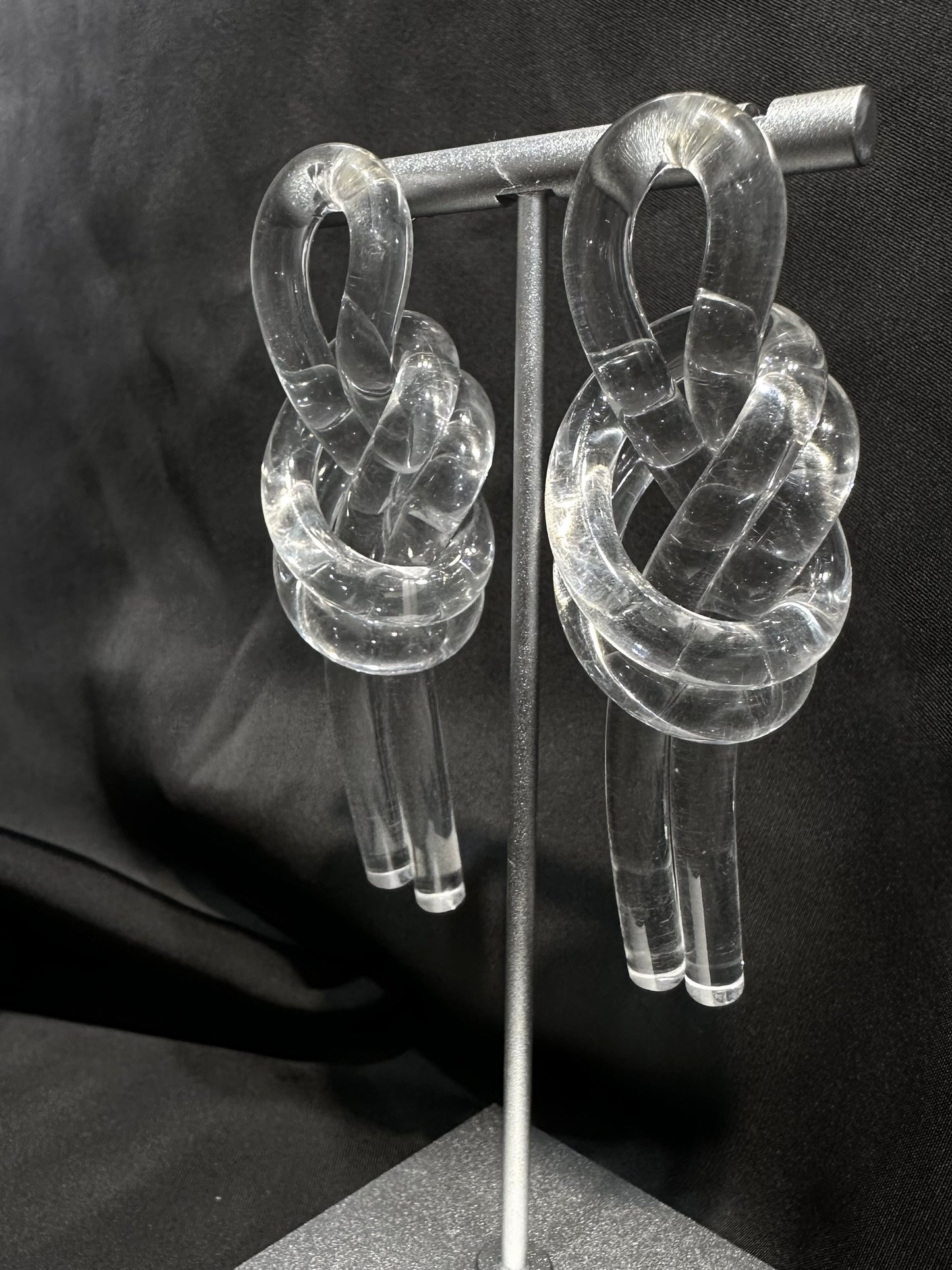 ACRYLIC ROPE KNOT EARRINGS