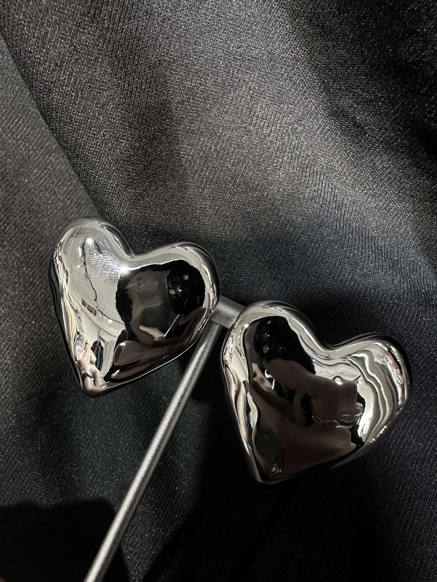 925 BIG HEART EARRINGS