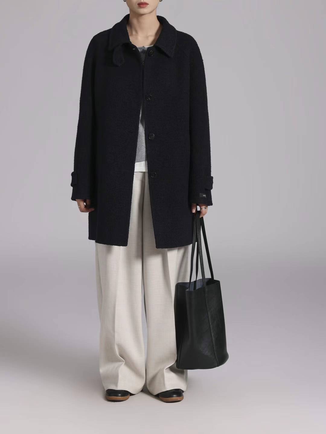 BUTTON UP WOOL BLENDED COAT