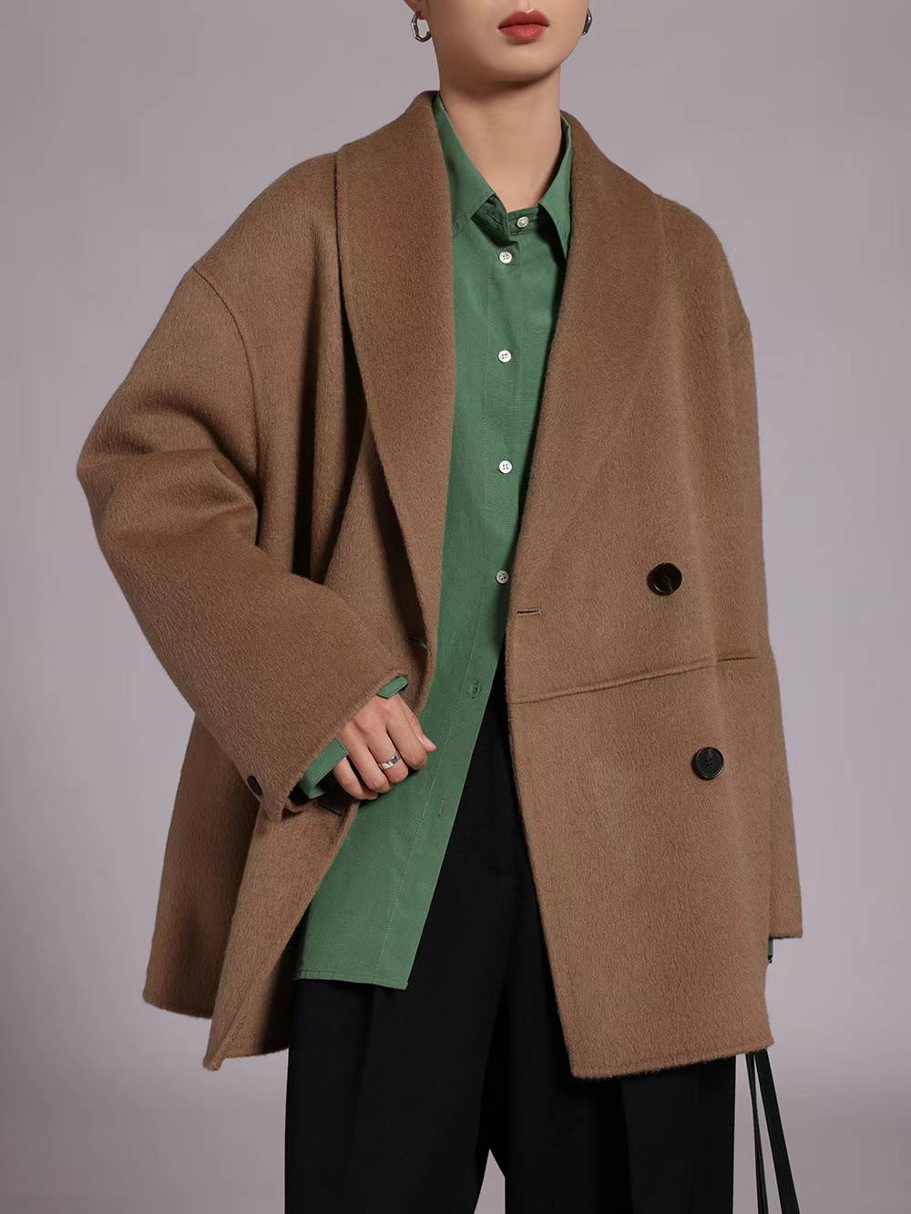 DOUBLE BREASTED WOOL BLENDED COAT