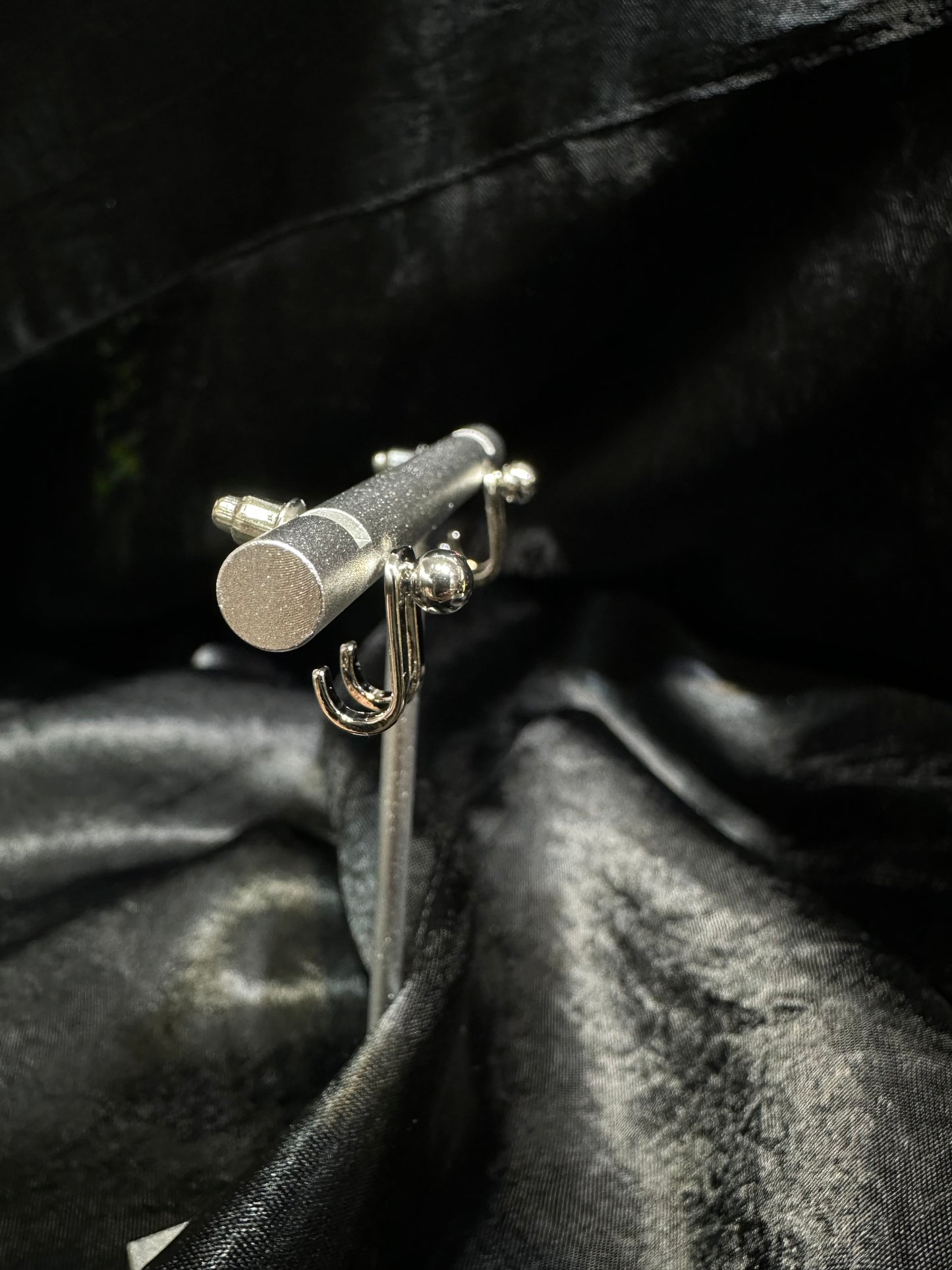 925 CLAW EARRINGS