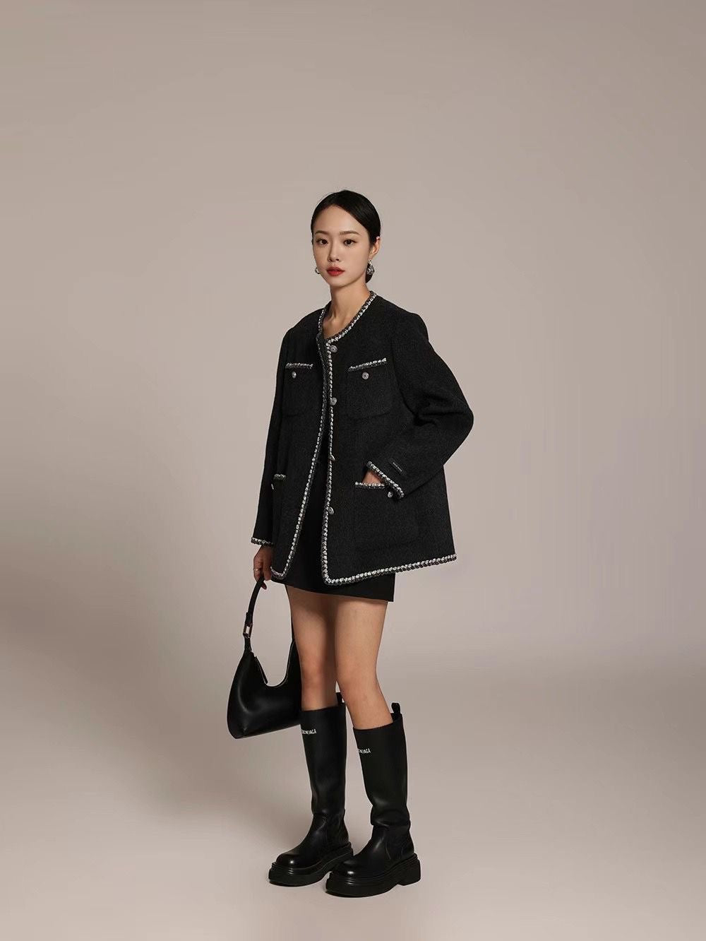 CLASSY WOOL TWEED COAT