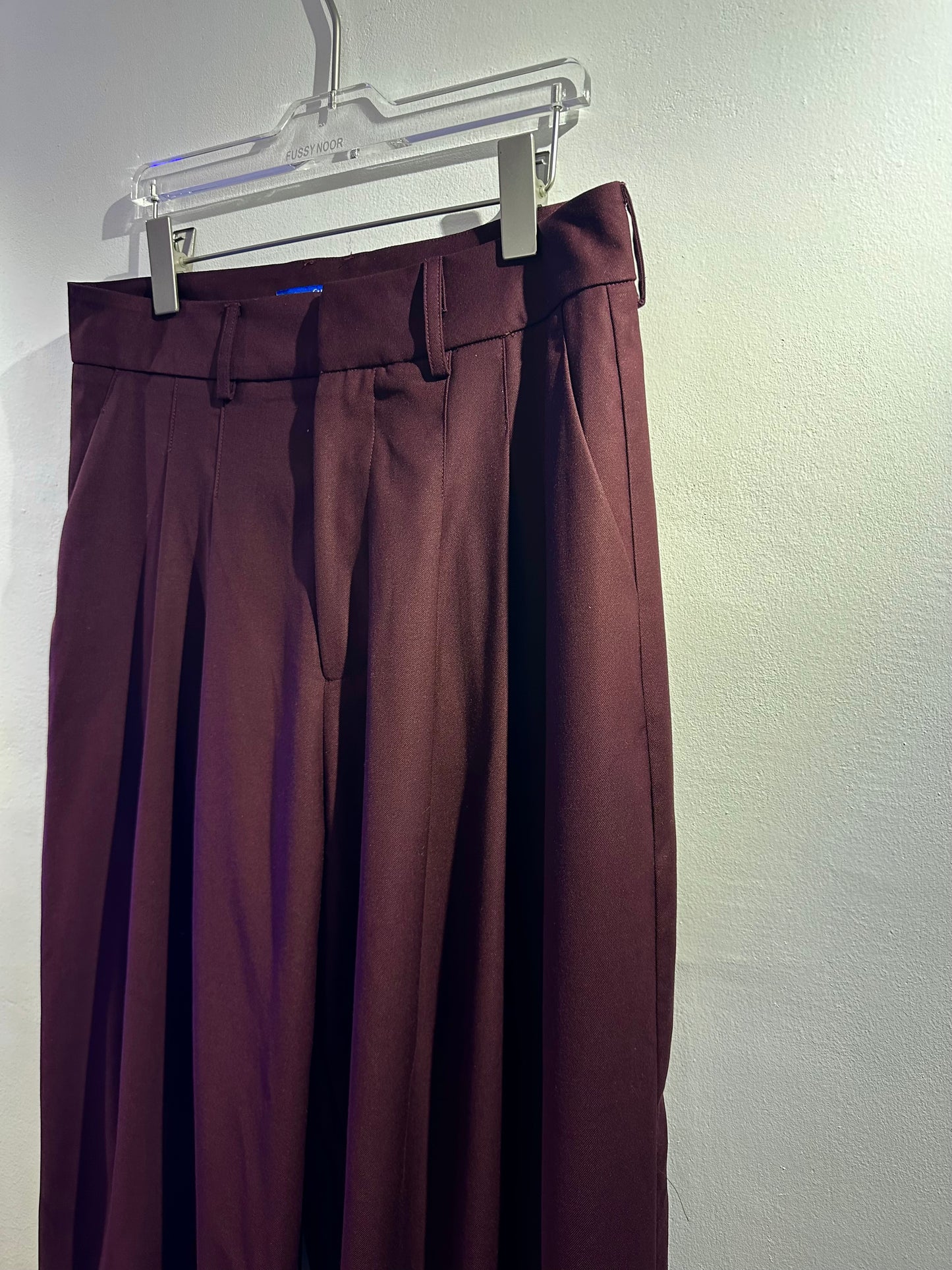 • FUSSY MADE • SLOUCHY SUIT TROUSERS
