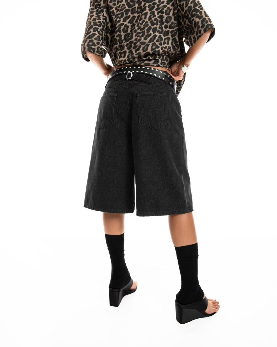 TENDER WASHED BLACK DENIM SHORTS