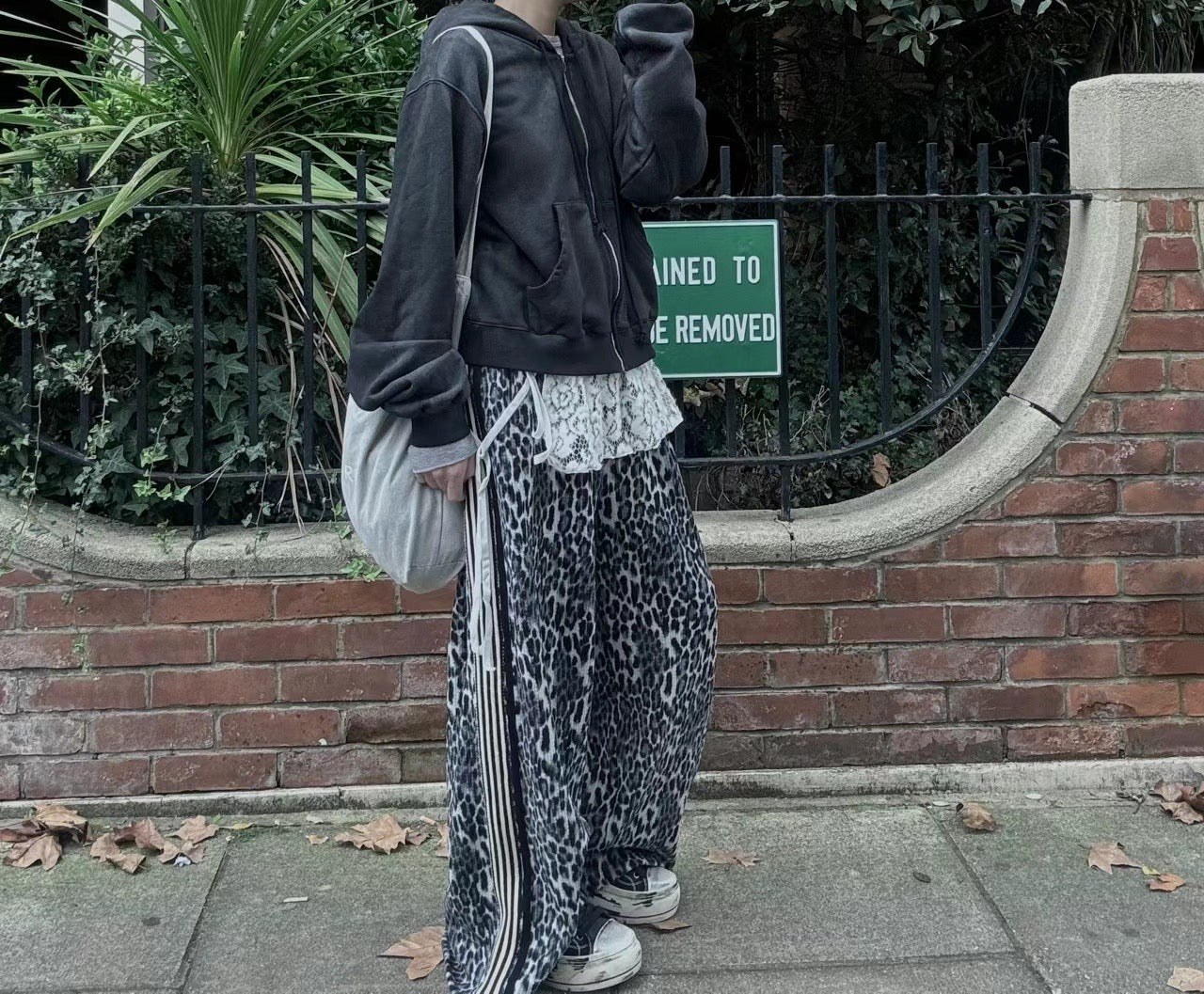 SALE!!!! SIDE STRIPES LEOPARD PANTS