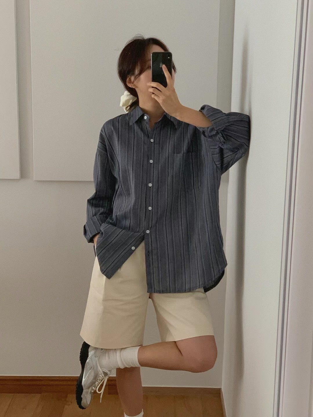THIN STRIPE SHIRT