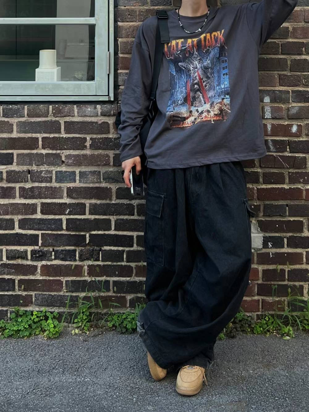 "CAT ATTACK" PRINT TEE