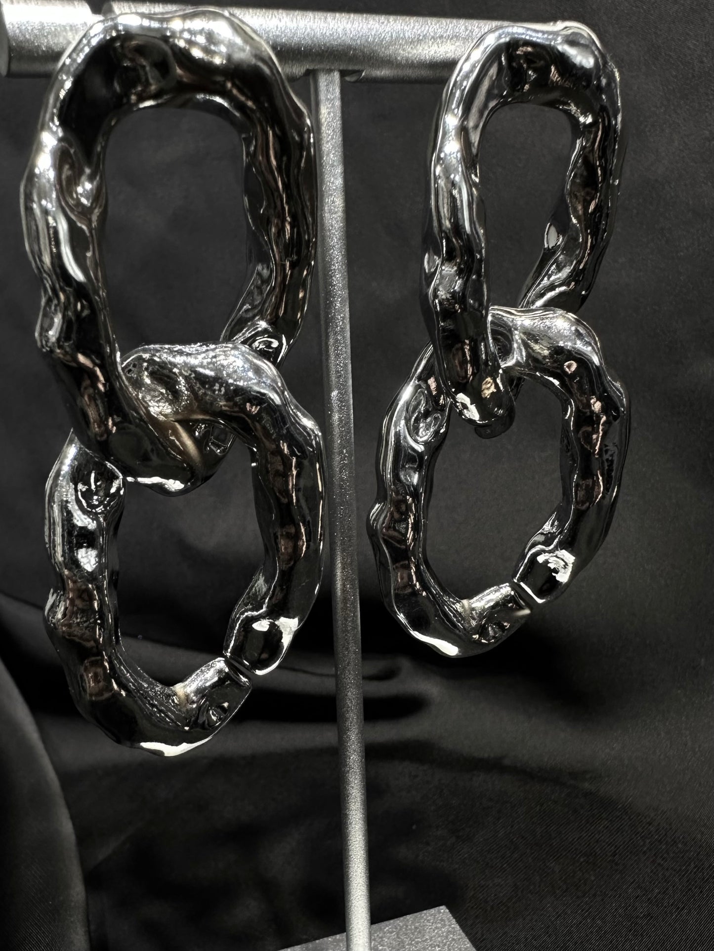 CHUNKY CHAIN EARRINGS