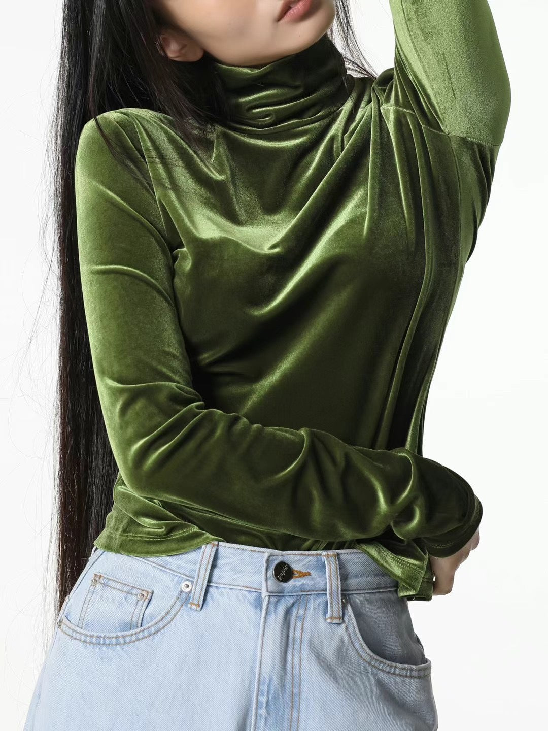VELVET TURTLE NECK TOP
