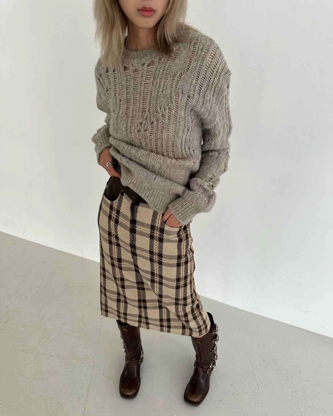 DISTRESSED DROP SHOULDER KNIT