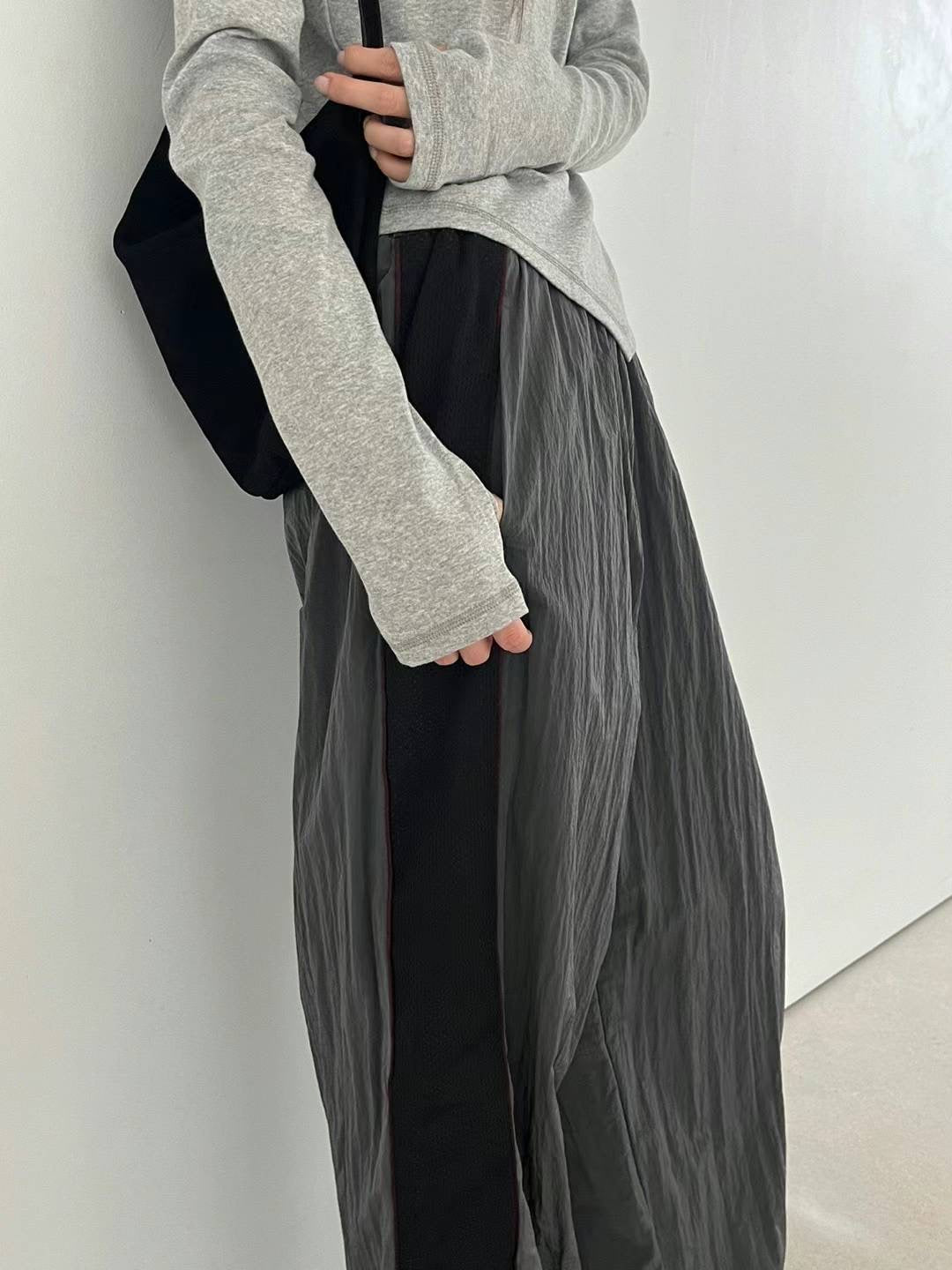 TRACK PANTS