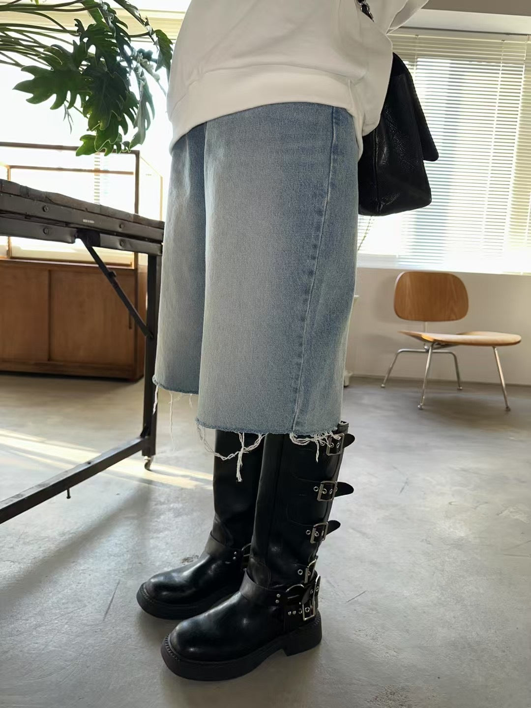 SS25 OVERSIZE DENIM SHORTS
