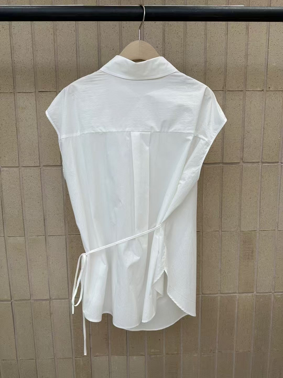 DRAWSTRING CAP SLEEVES SHIRT