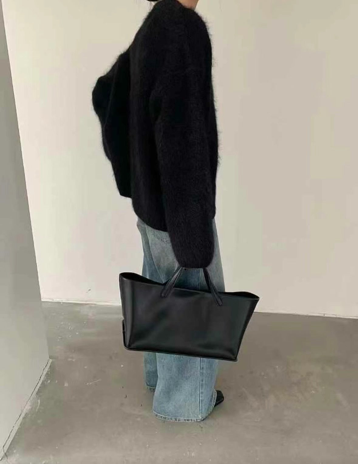 CREW NECK MOMO KNIT