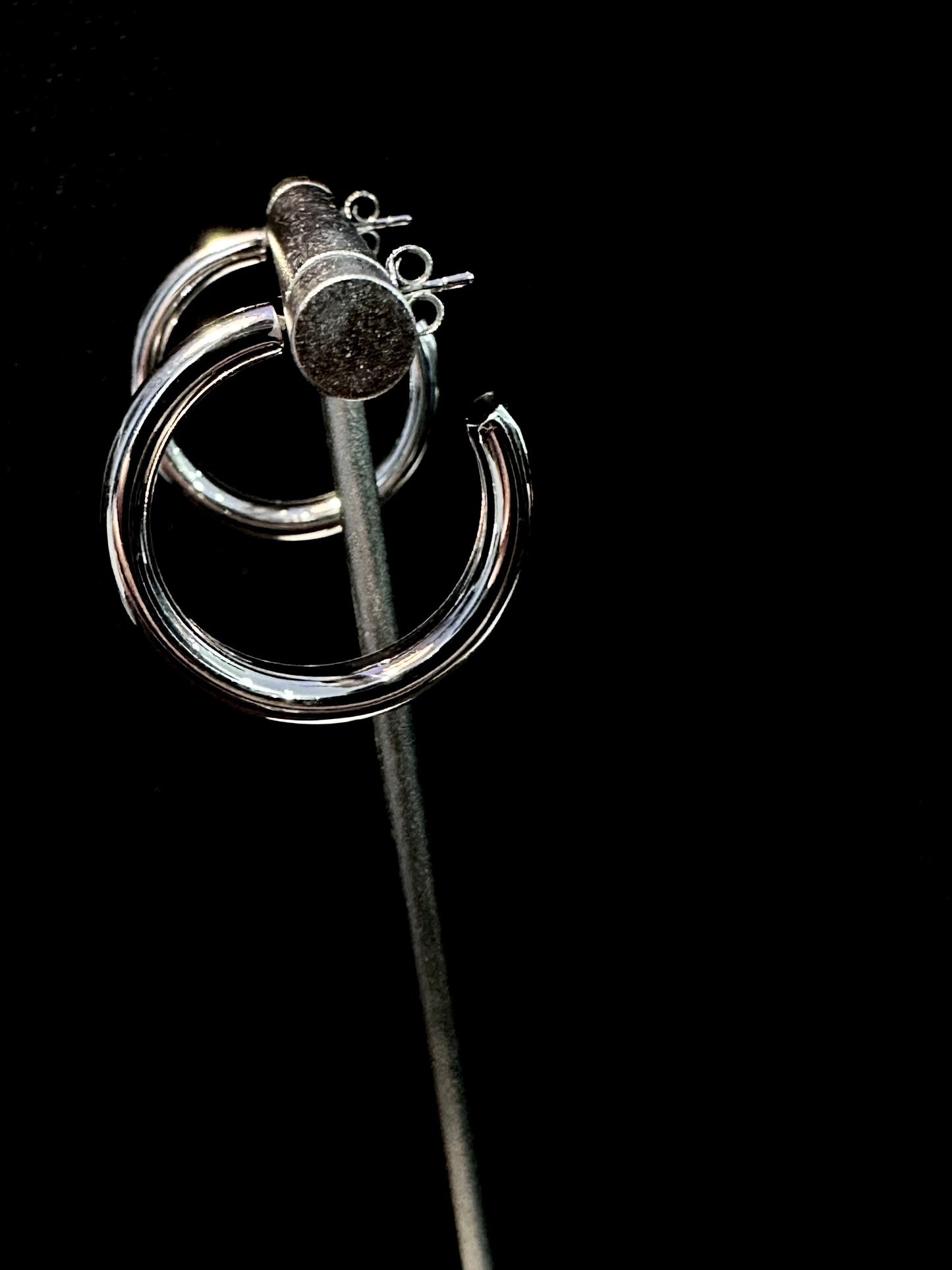 925 C ROUND LOOP EARRINGS