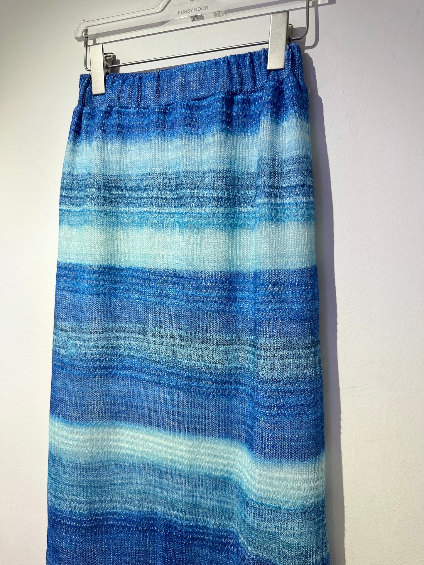 • FUSSY MADE • SHADING BLUE KNIT SKIRT
