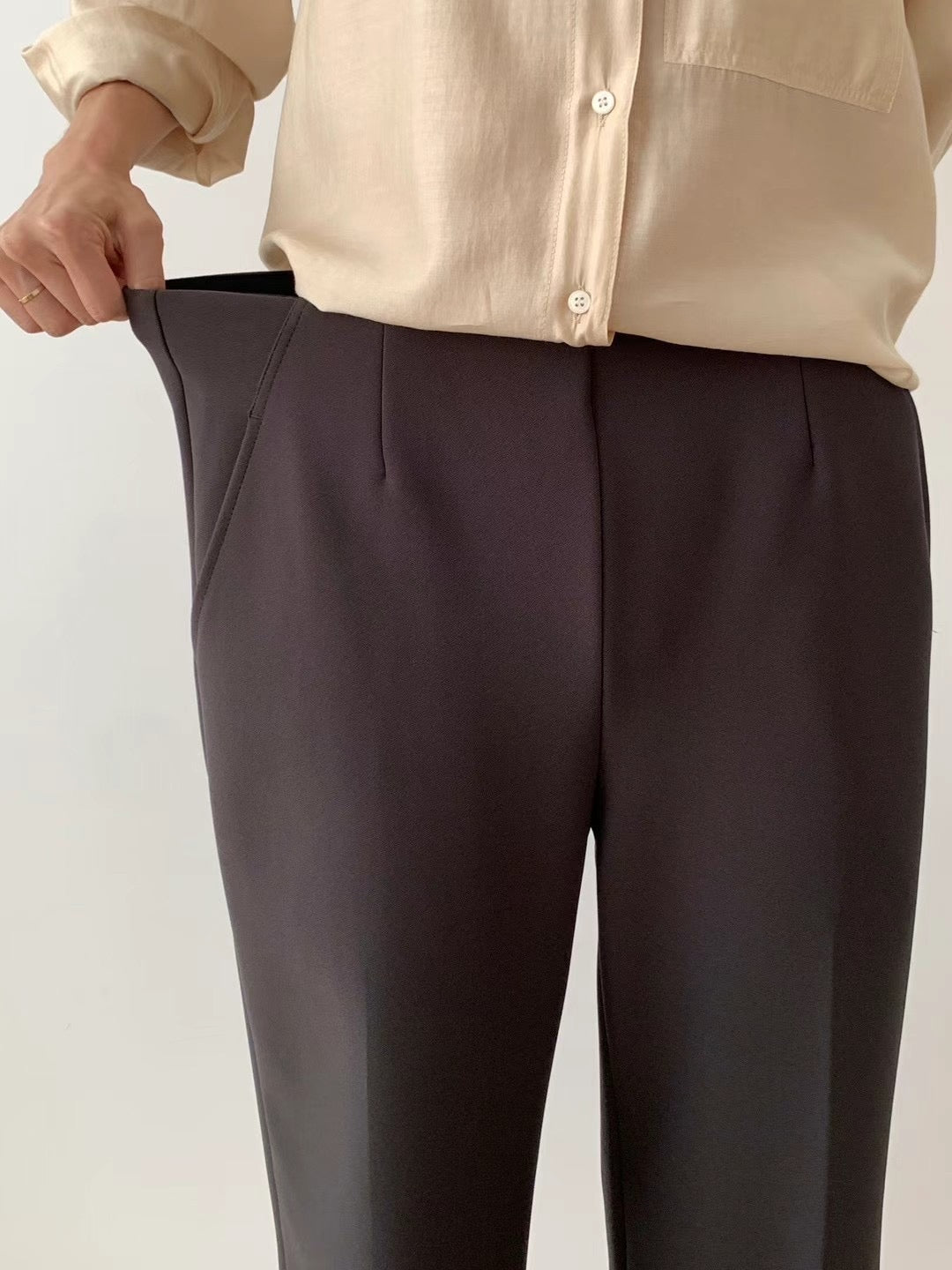 ELASTIC WAIST GOOD CUT PANTS