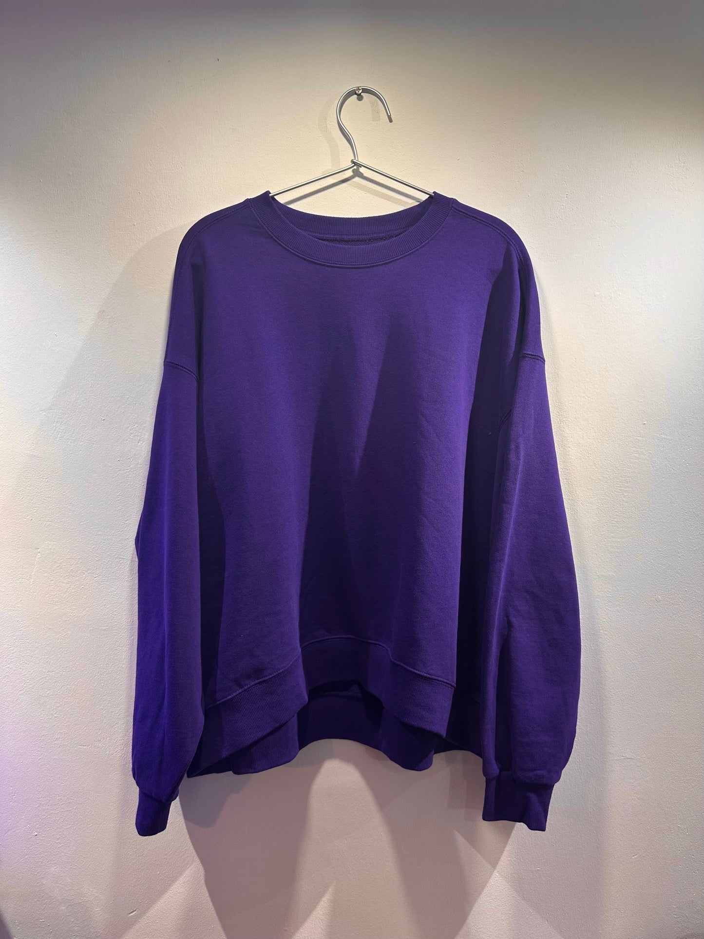 WAIST LENGHT JERSEY SWEATER