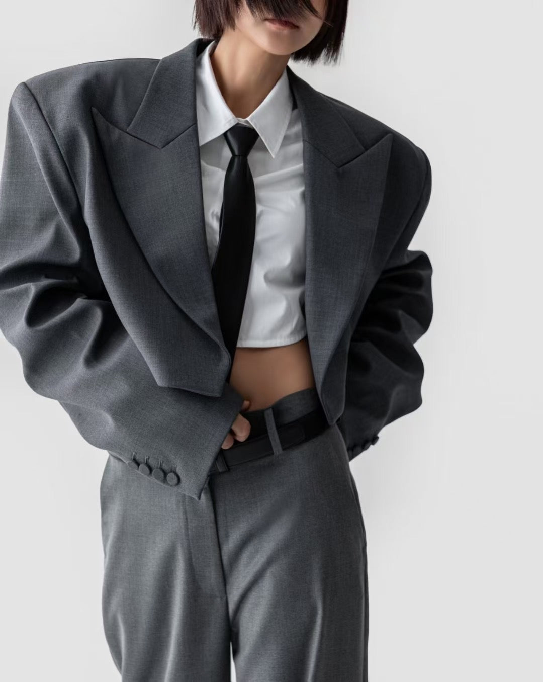 ELEGANT SPLIT-FLARE TROUSERS