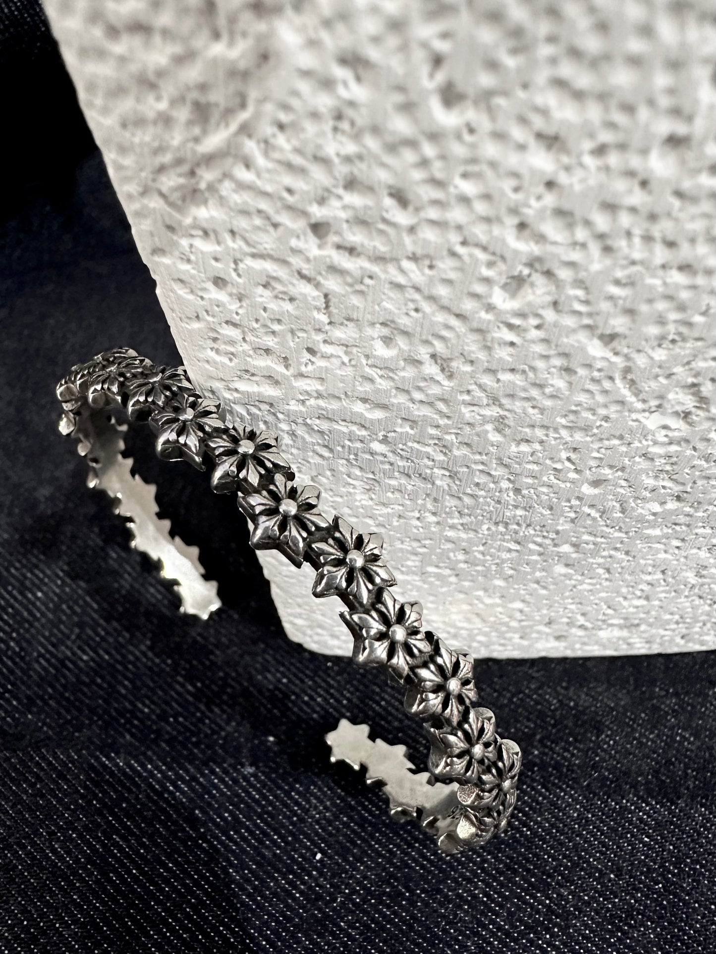 925 BLOSSOM LINK BANGLE