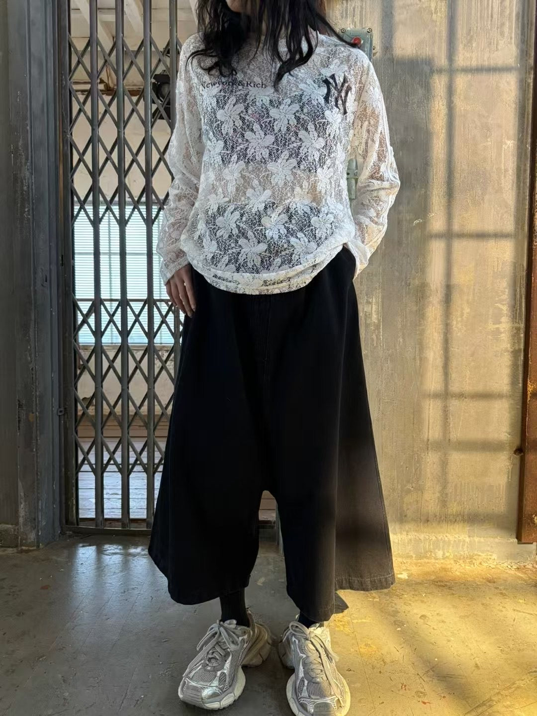 OVERSIZE SHORTS