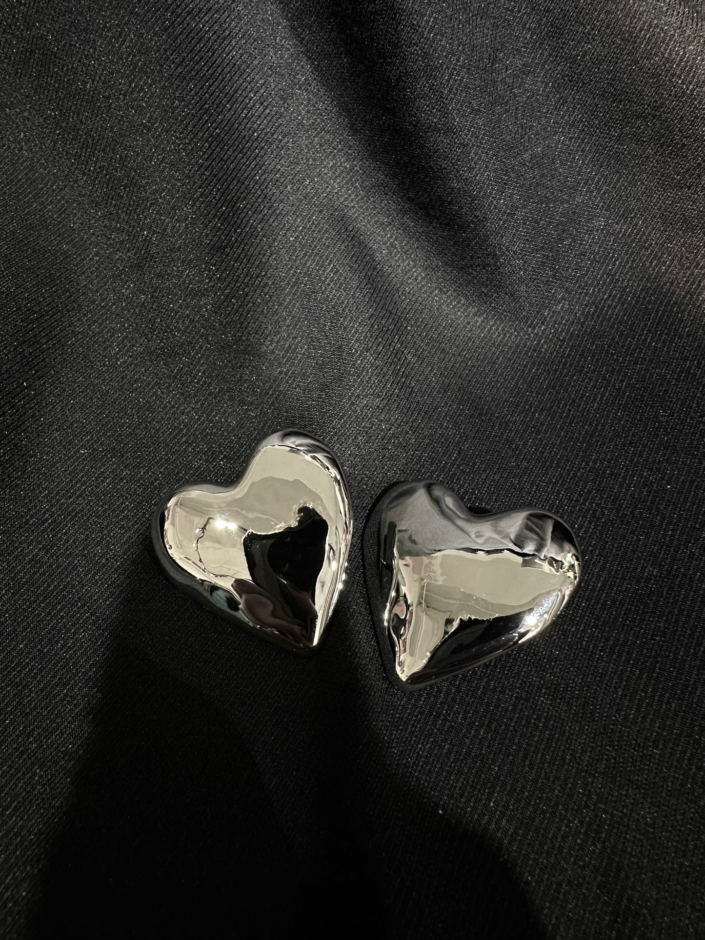 925 BIG HEART EARRINGS