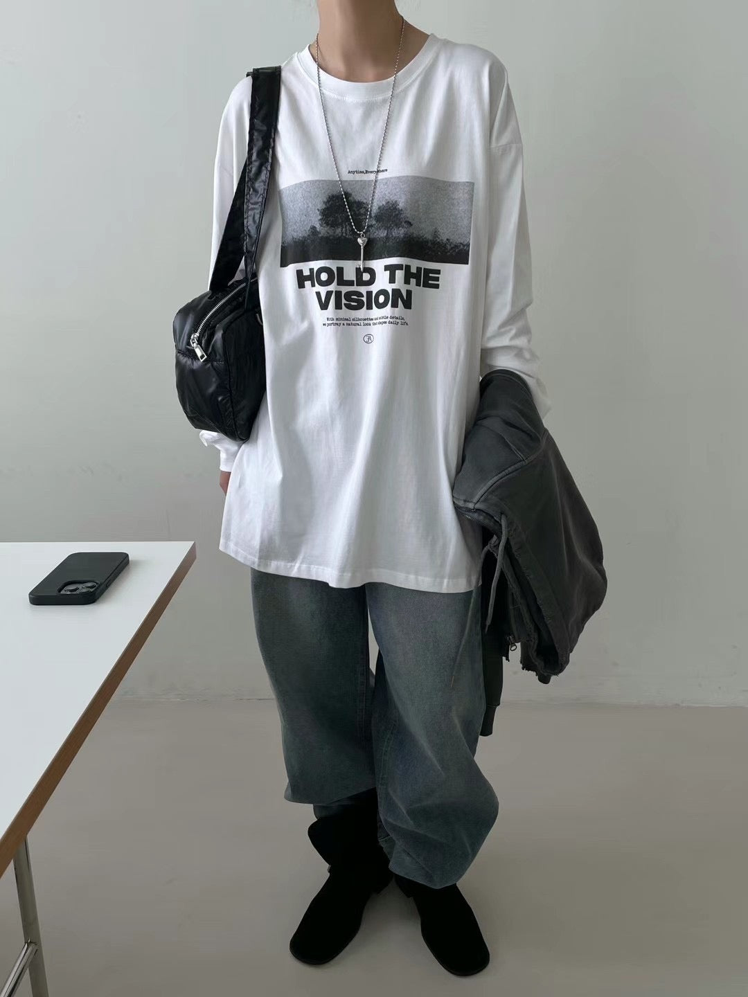 HOLD THE VISION TEE