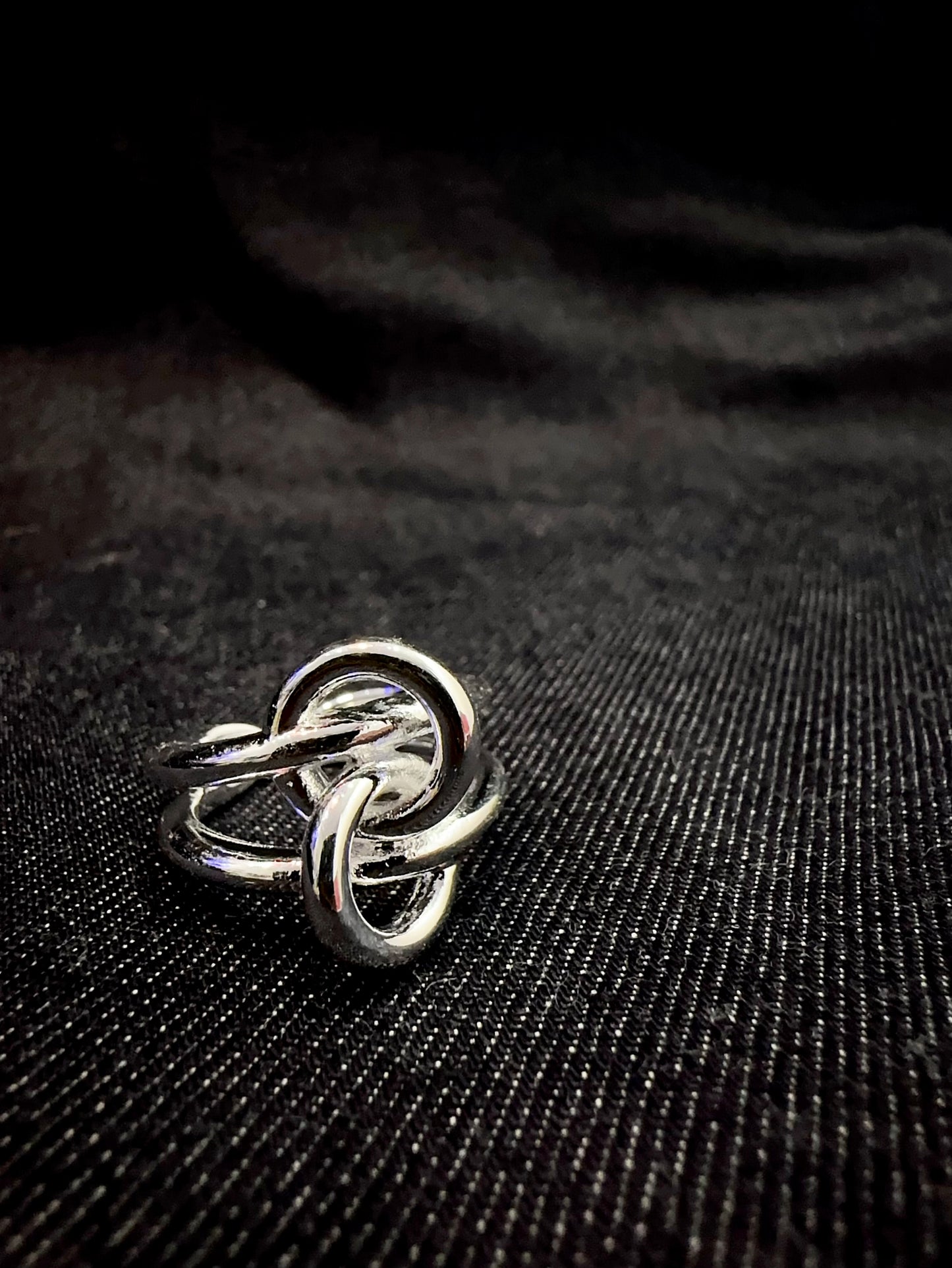 925 INFINITE HOOP RING