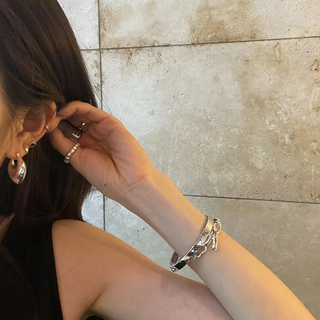 925 HEART-LIKE SHAPE EARRINGS