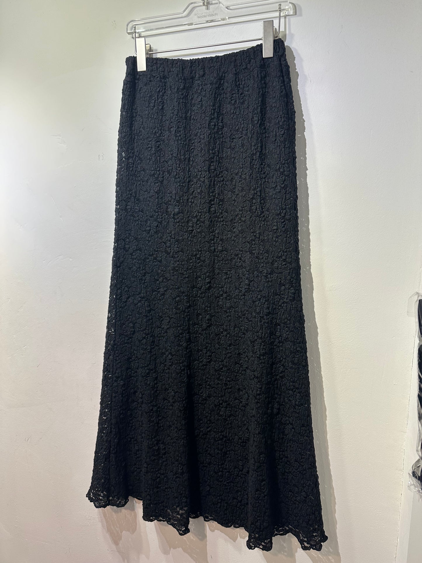 LACE TIDE WAVY SKIRT