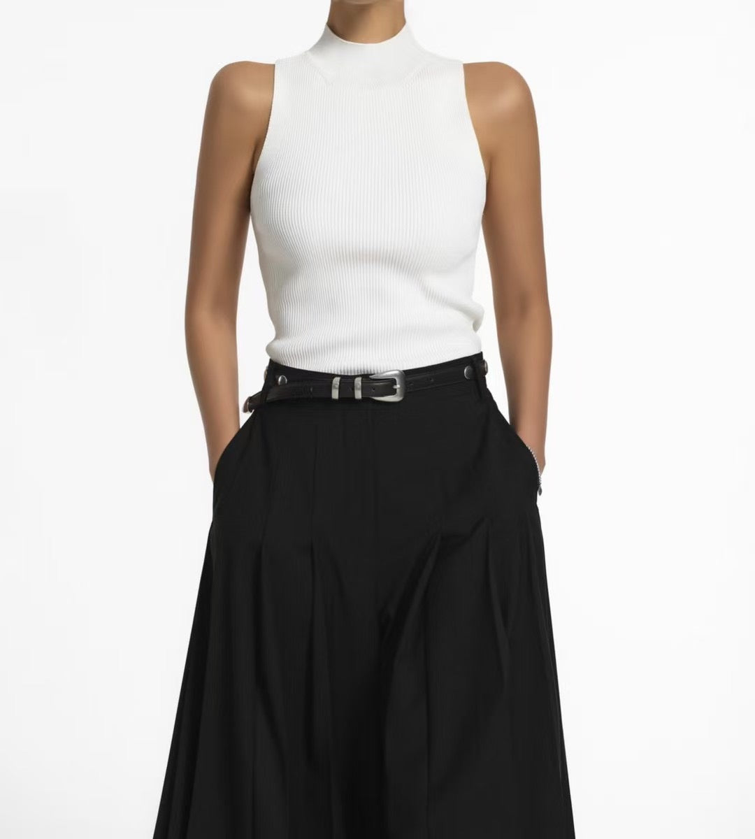 HALTER RIBBED VEST