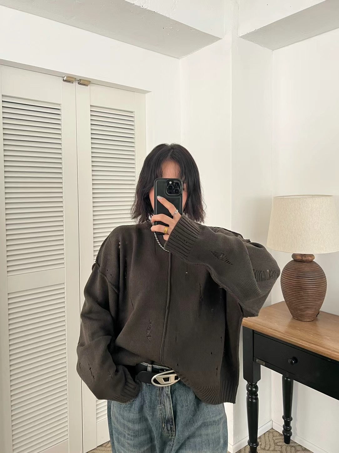 CENTRE SEAM DISTRESS KNIT